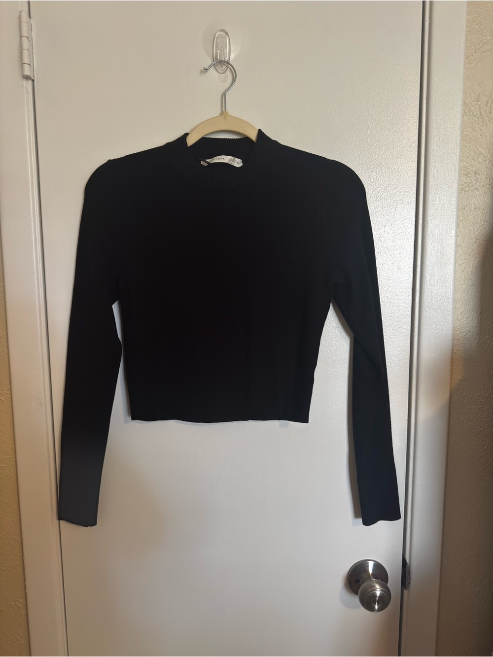 Altar'd State Black Long-Sleeve Cropped Knit Top
